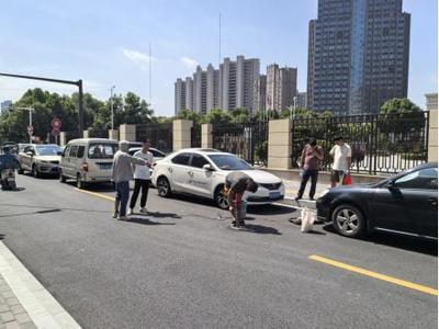 西湖審計(jì)聚焦道路工程，為城區(qū)路網(wǎng)建設(shè)保駕護(hù)航