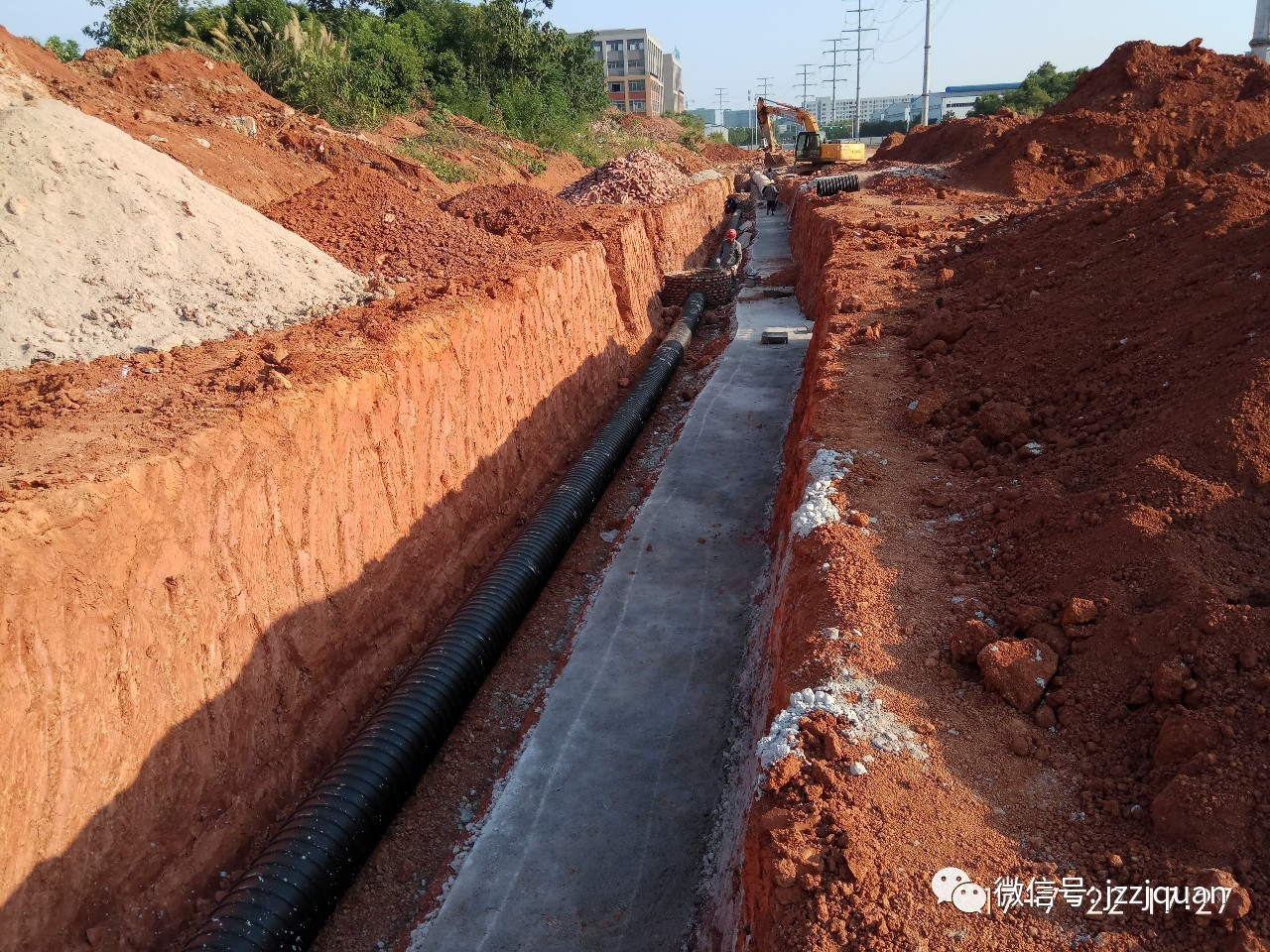 市政工程新篇章 深度解析新型道路全程施工監控體系的構建與財經影響